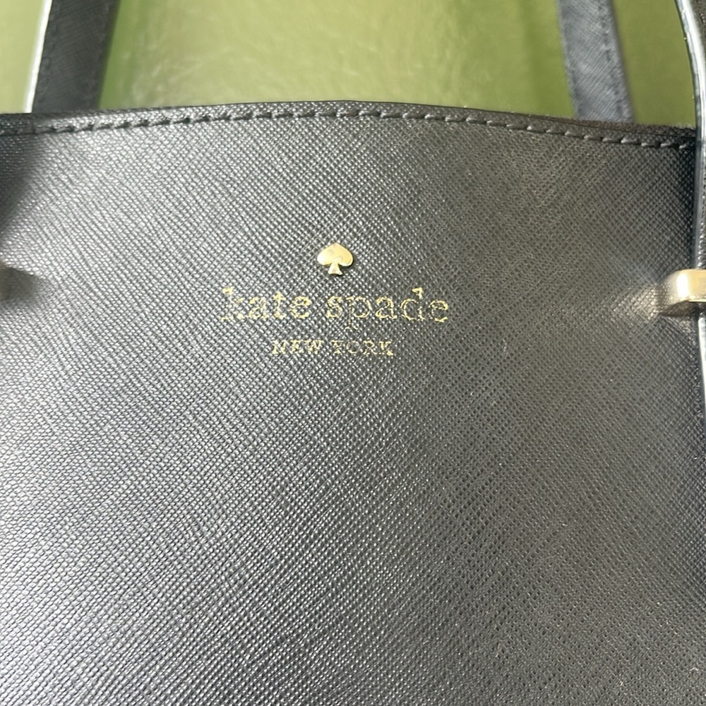 Kate Spade Medium Tote - Picture 5 of 11